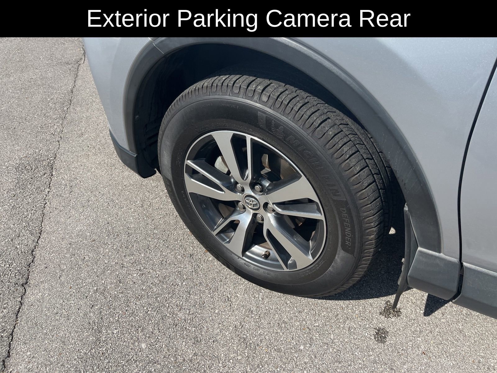 Used 2016 Toyota RAV4 XLE image 11