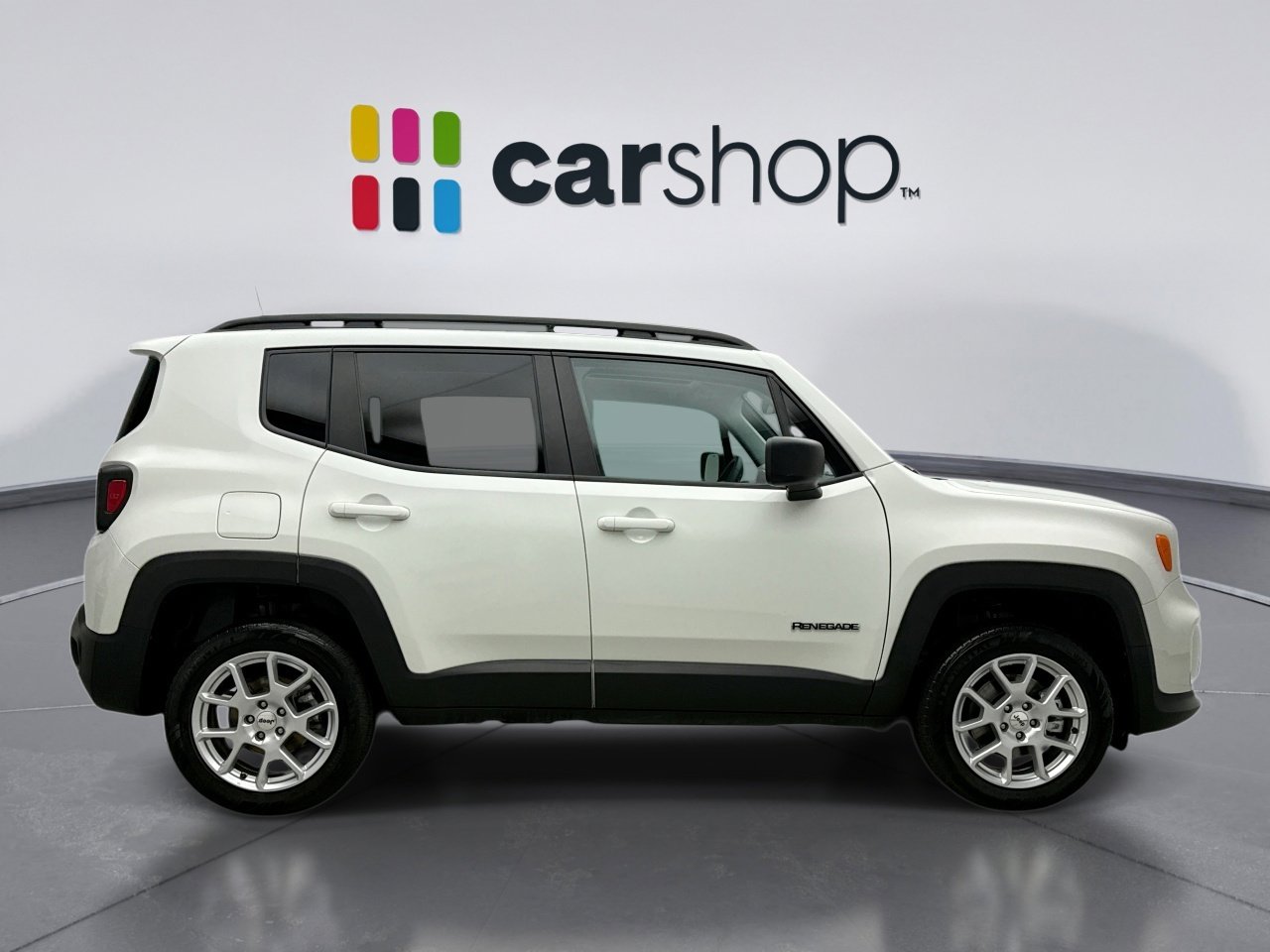 Used 2023 Jeep Renegade Latitude w/ Sun & Fun Group AWD/4WD image 6