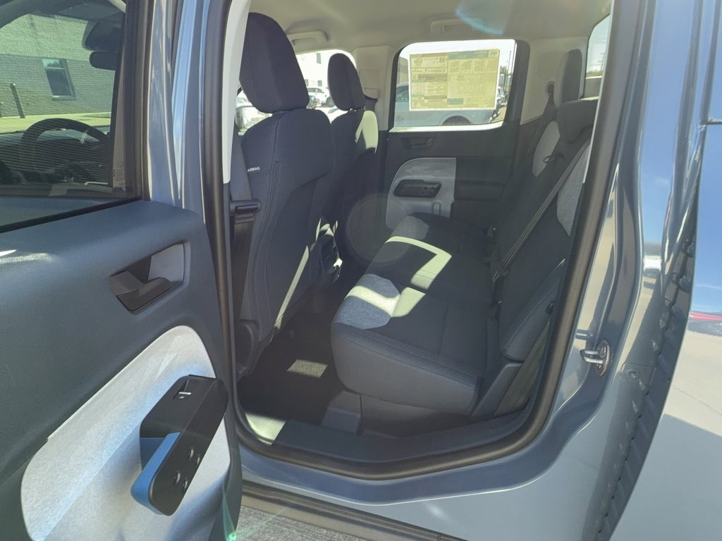 New 2025 Ford Maverick XLT w/ XLT Luxury Package FWD image 7