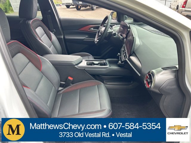 Used 2024 Chevrolet Equinox EV RS image 7