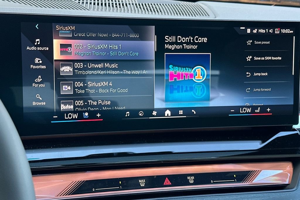 New 2026 BMW 550e xDrive 550e xDrive w/ Executive Package image 20