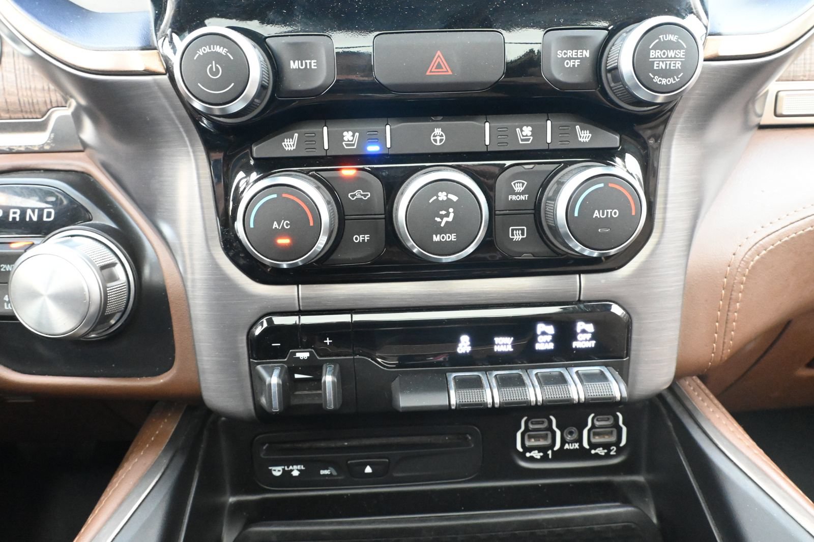 Used 2019 RAM 1500 Limited AWD/4WD image 25