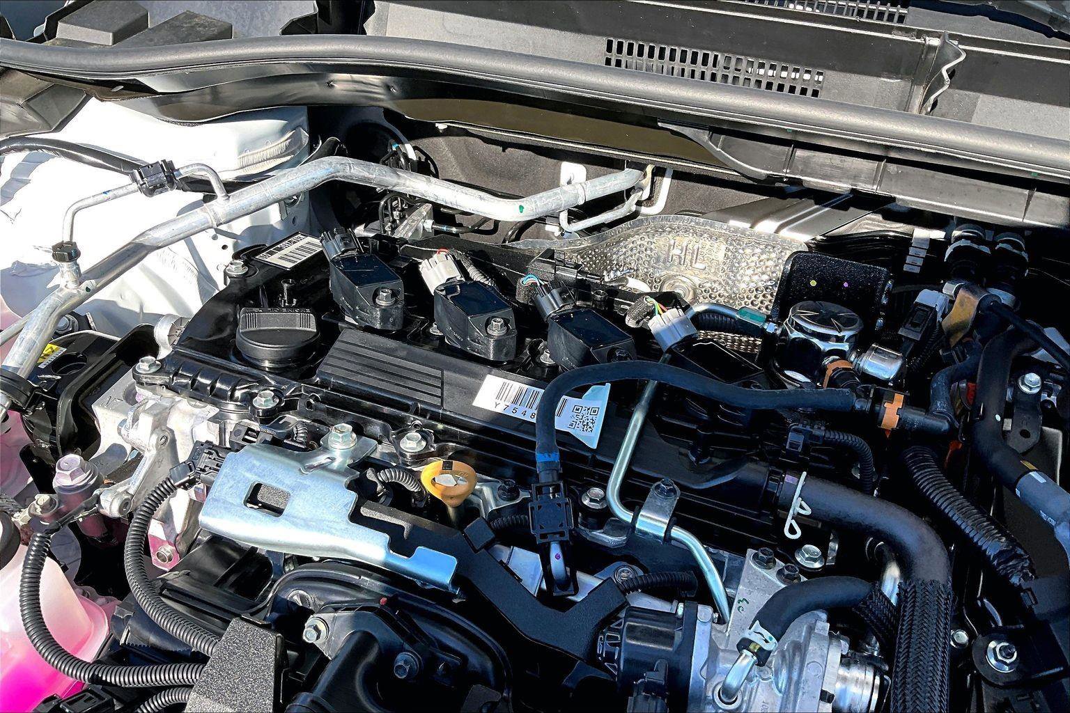 Certified 2025 Toyota Corolla Cross AWD Hybrid image 32