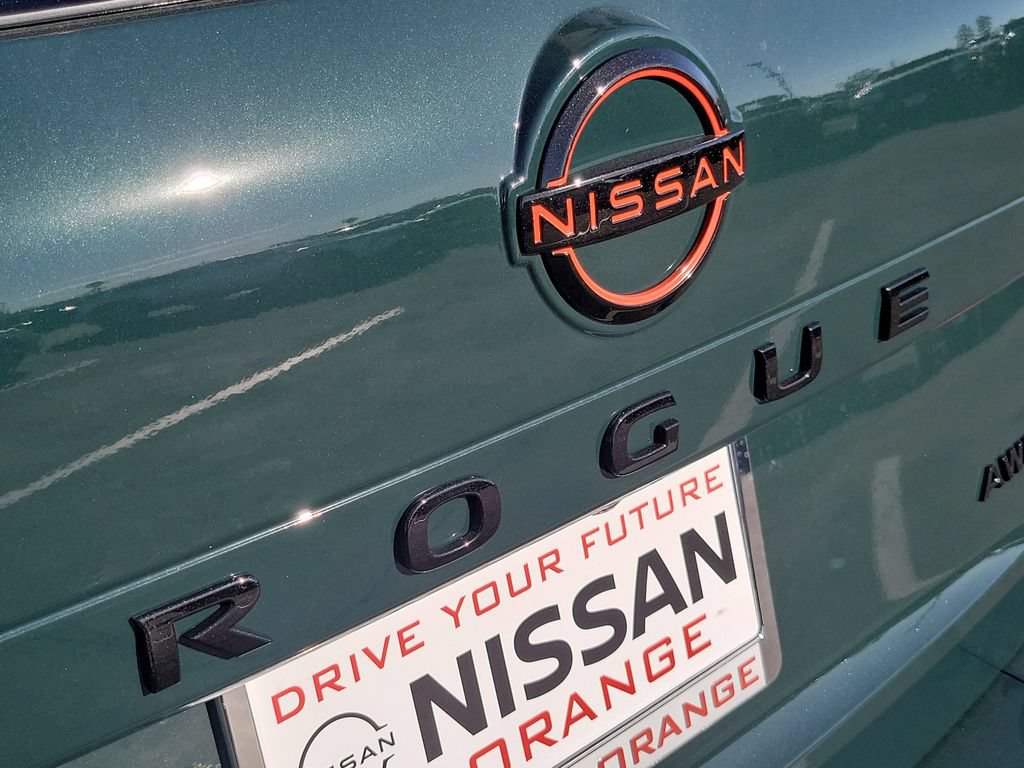 New 2026 Nissan Rogue SV AWD/4WD image 3