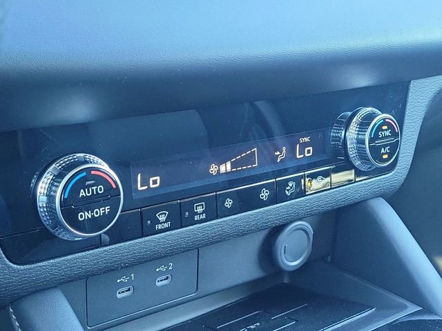 New 2026 Mitsubishi Outlander ES FWD image 30
