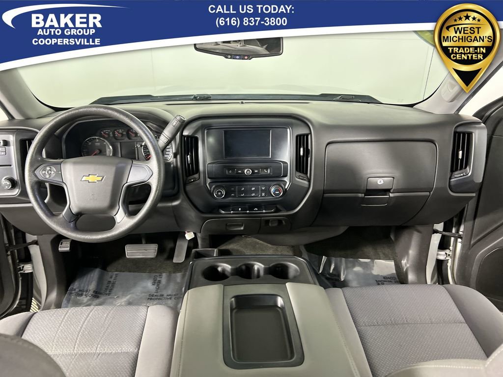 Used 2018 Chevrolet Silverado 1500 Custom w/ Custom Value Package image 19