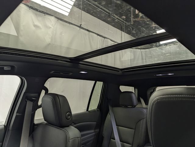 New 2026 Chevrolet Traverse LT image 6