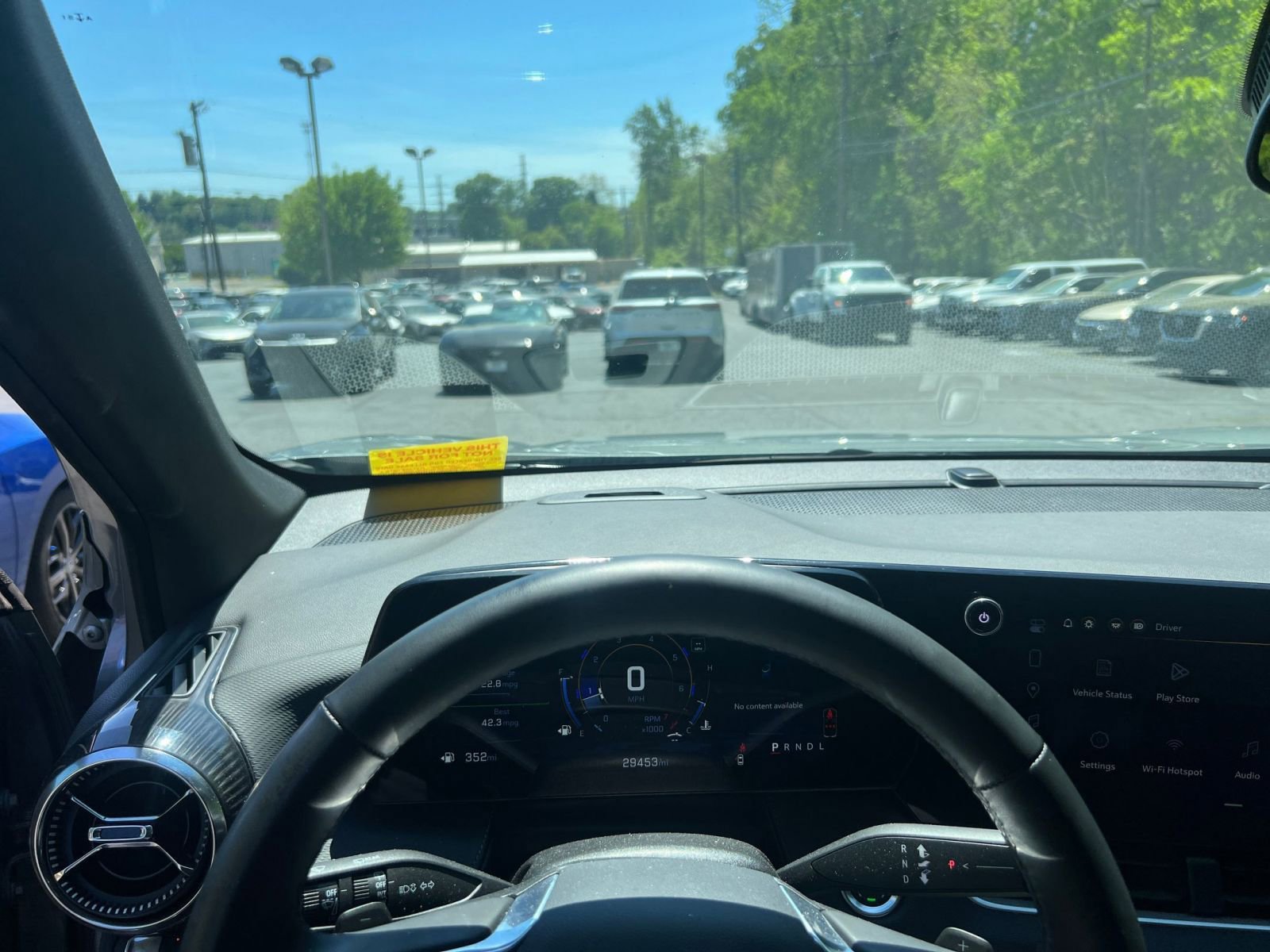 Used 2025 Chevrolet Equinox LT image 30