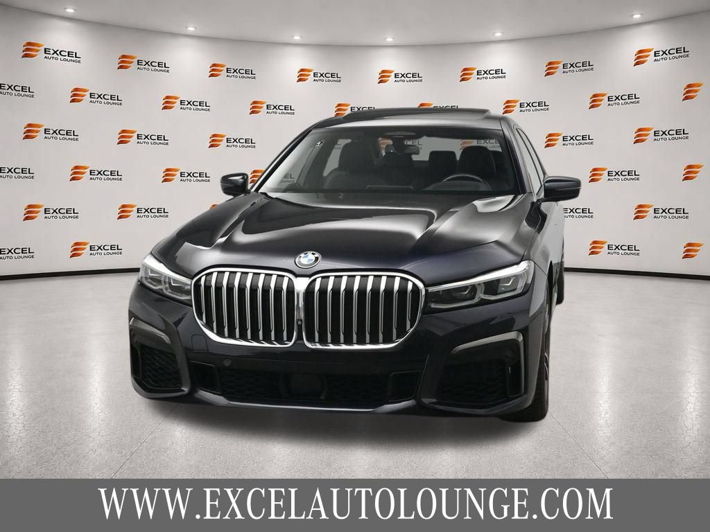 Used 2020 BMW 750i xDrive w/ M Sport Package AWD/4WD image 8