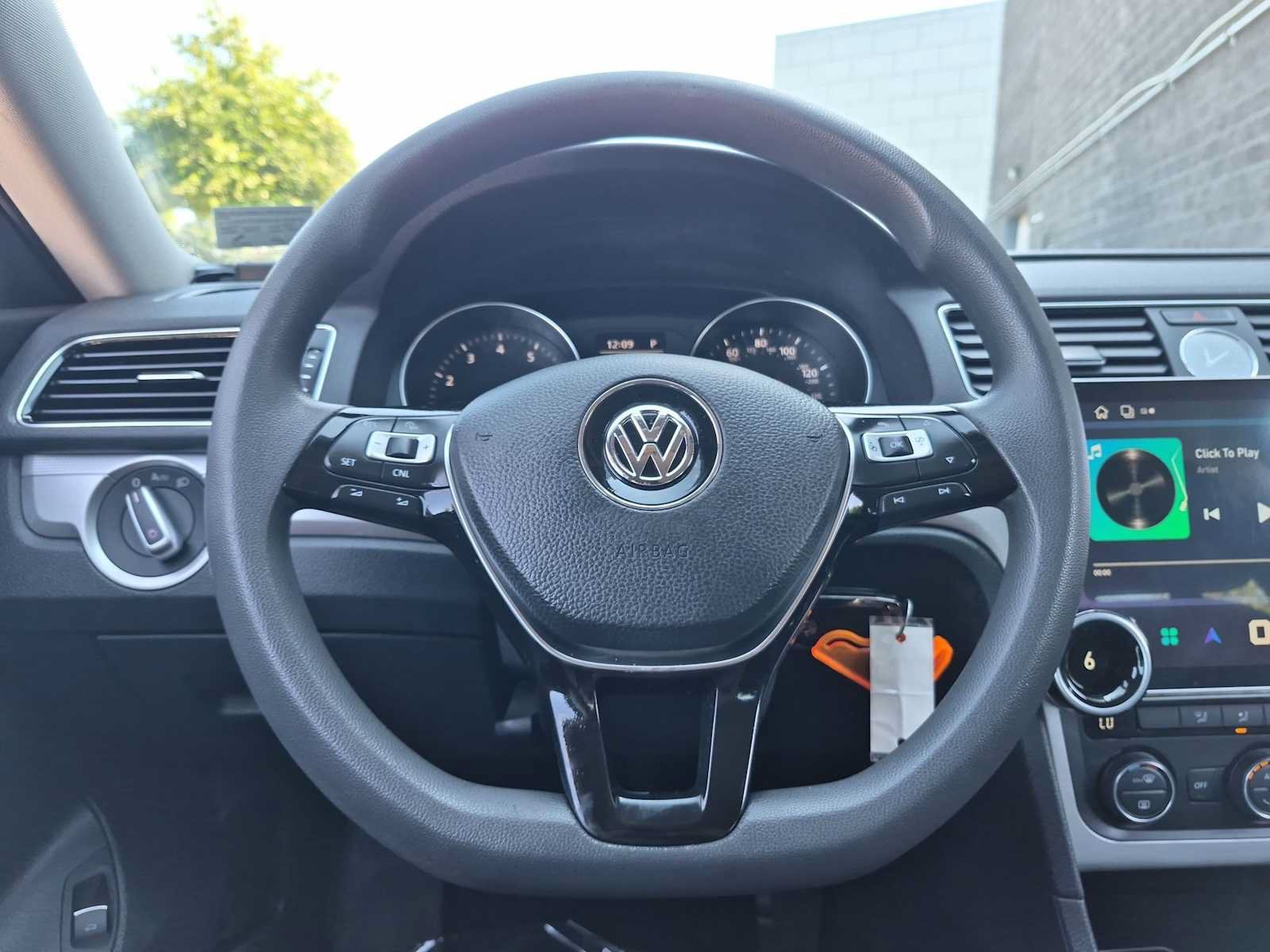 Used 2016 Volkswagen Passat 1.8T S FWD image 20