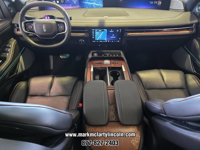 New 2026 Lincoln Navigator L Black Label AWD/4WD image 11