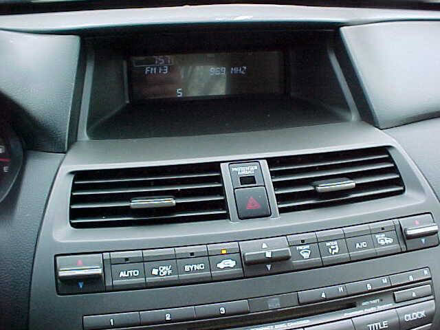 Used 2011 Honda Accord EX-L image 23