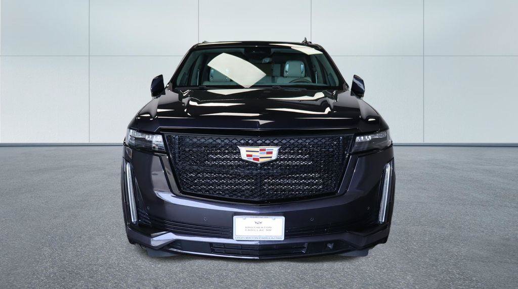 Used 2024 Cadillac Escalade Sport Platinum w/ Heavy-Duty Trailer Package AWD/4WD image 11