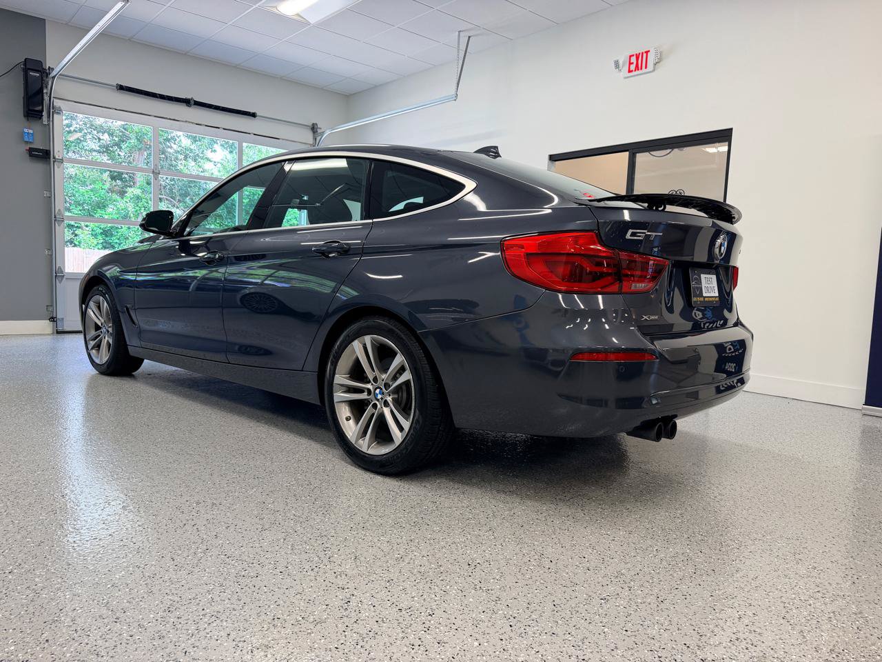 Used 2017 BMW 330i Gran Turismo xDrive AWD/4WD image 5