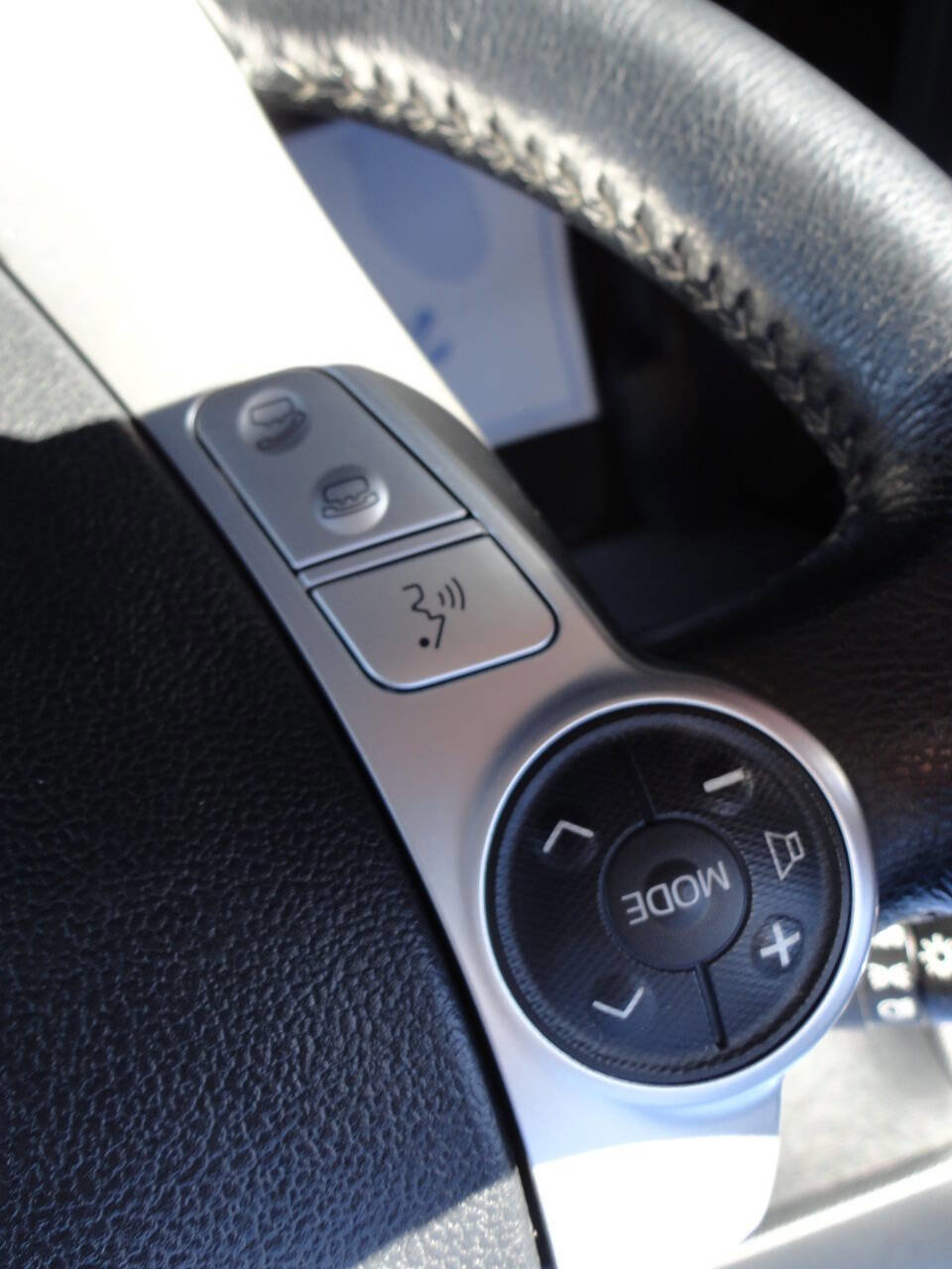 Used 2017 Toyota Prius C Four image 29