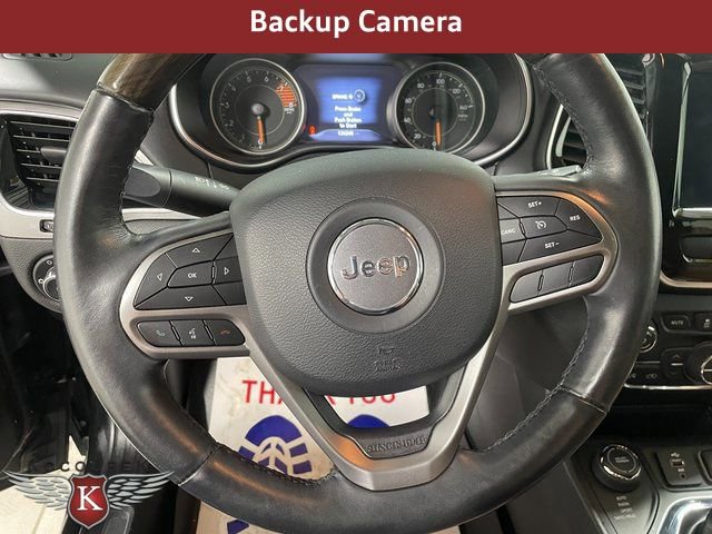 Used 2019 Jeep Cherokee Overland image 15