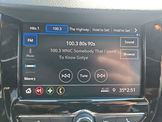 Used 2021 Chevrolet Trax LT w/ LT Convenience Package image 20