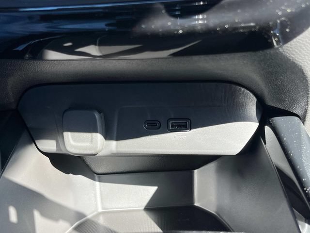 New 2026 Chevrolet Trax RS w/ Driver Confidence Package FWD image 30