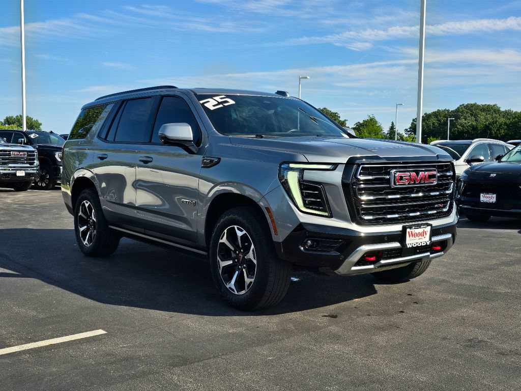 Certified 2025 GMC Yukon AT4 w/ AT4 Premium Package AWD/4WD image 6