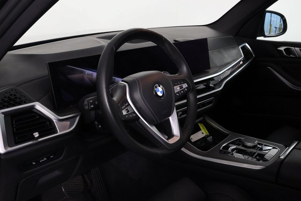 Used 2024 BMW X5 sDrive40i w/ Parking Assistance Package RWD image 7