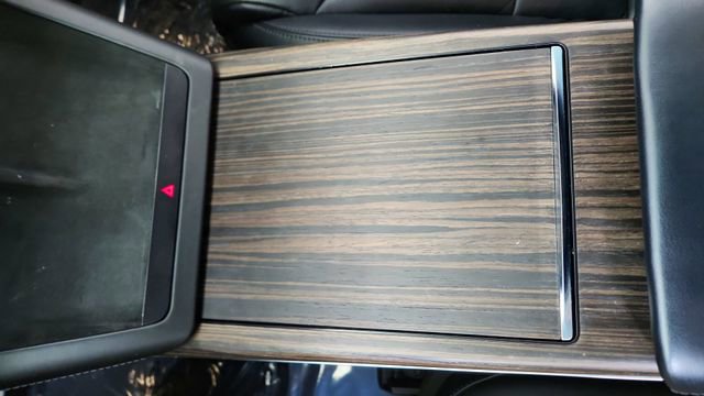 Used 2023 Tesla Model X image 54