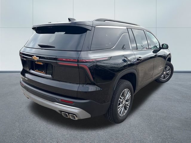 Used 2026 Chevrolet Traverse LT w/ Driver Confidence Package AWD/4WD image 4
