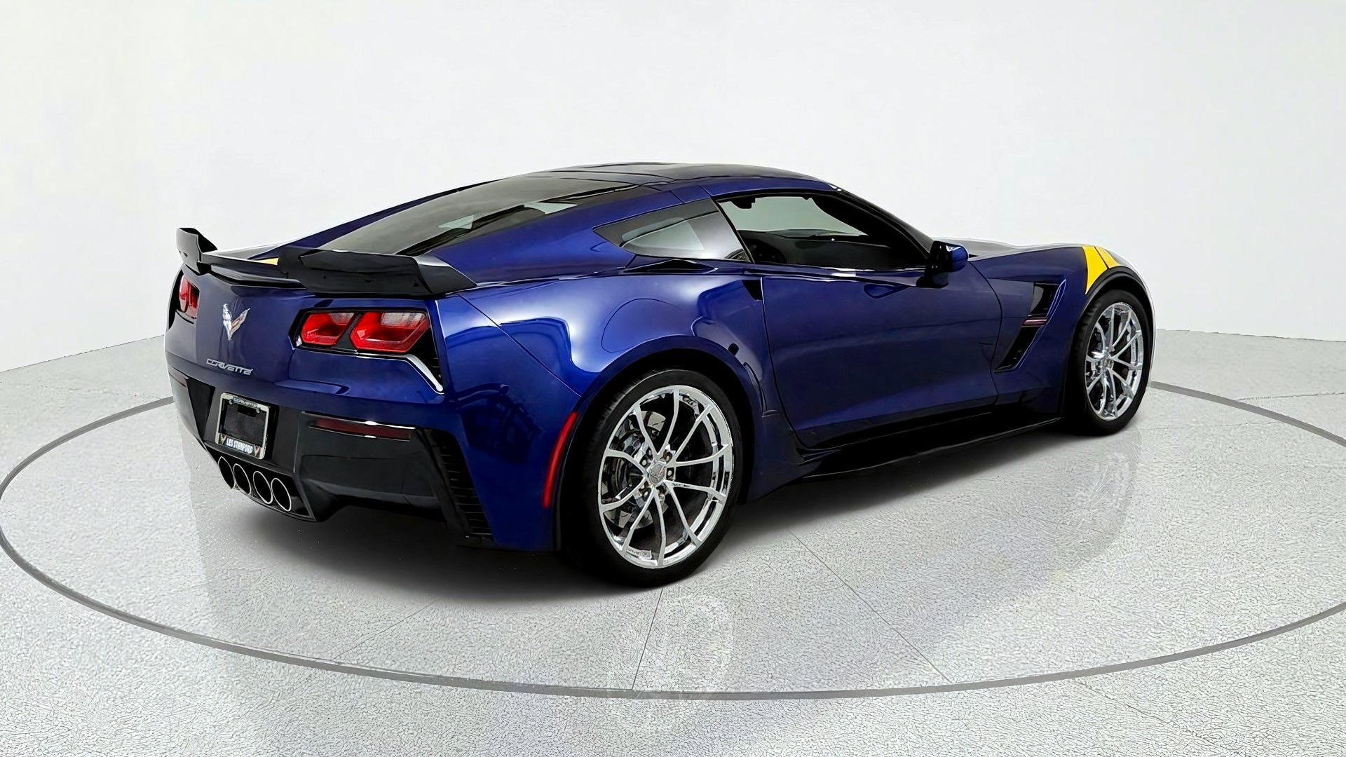 Used 2017 Chevrolet Corvette Grand Sport RWD image 5