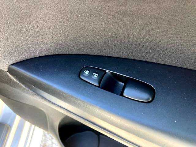 Used 2013 Nissan Sentra SR w/ Driver Pkg image 25