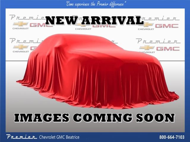 Used 2025 Nissan Kicks SR AWD/4WD image 1