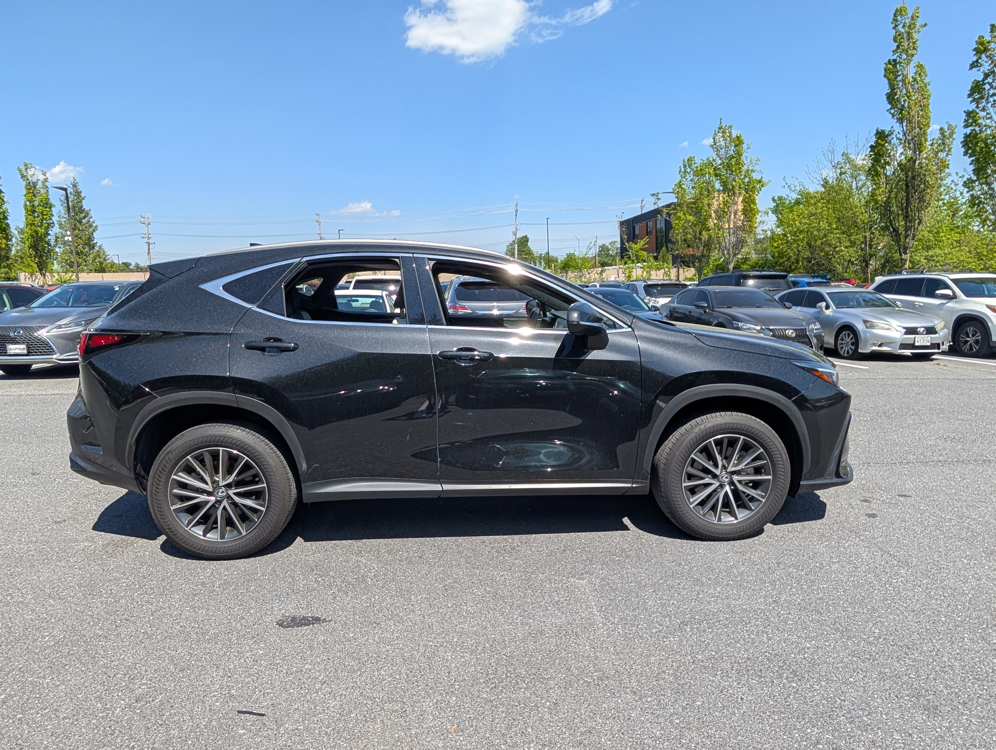 Used 2024 Lexus NX 350 AWD image 2