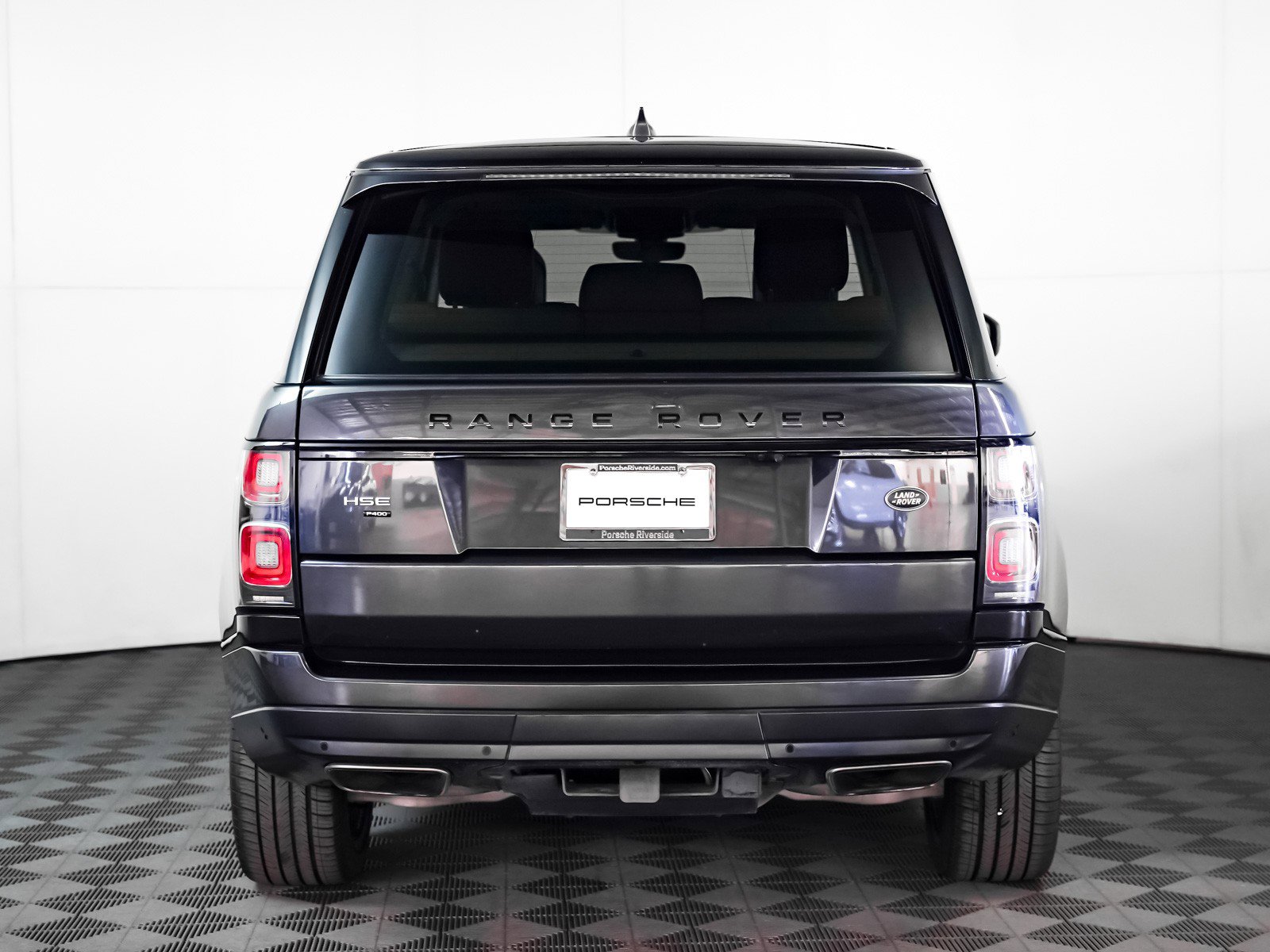 Used 2020 Land Rover Range Rover HSE image 10