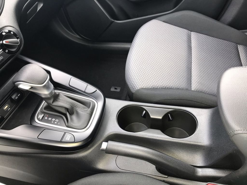 Certified 2025 Kia Soul LX w/ LX Technology Package FWD image 20