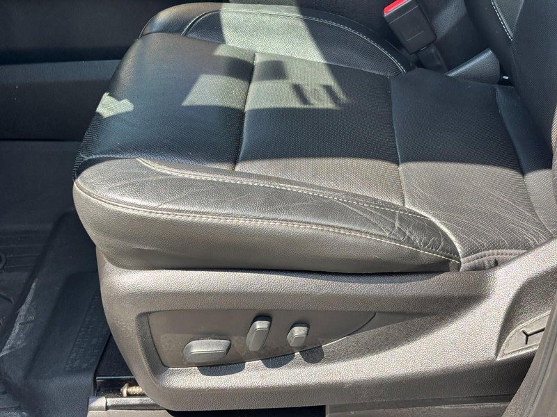 Used 2018 Chevrolet Silverado 1500 LTZ w/ Sport Package AWD/4WD image 16