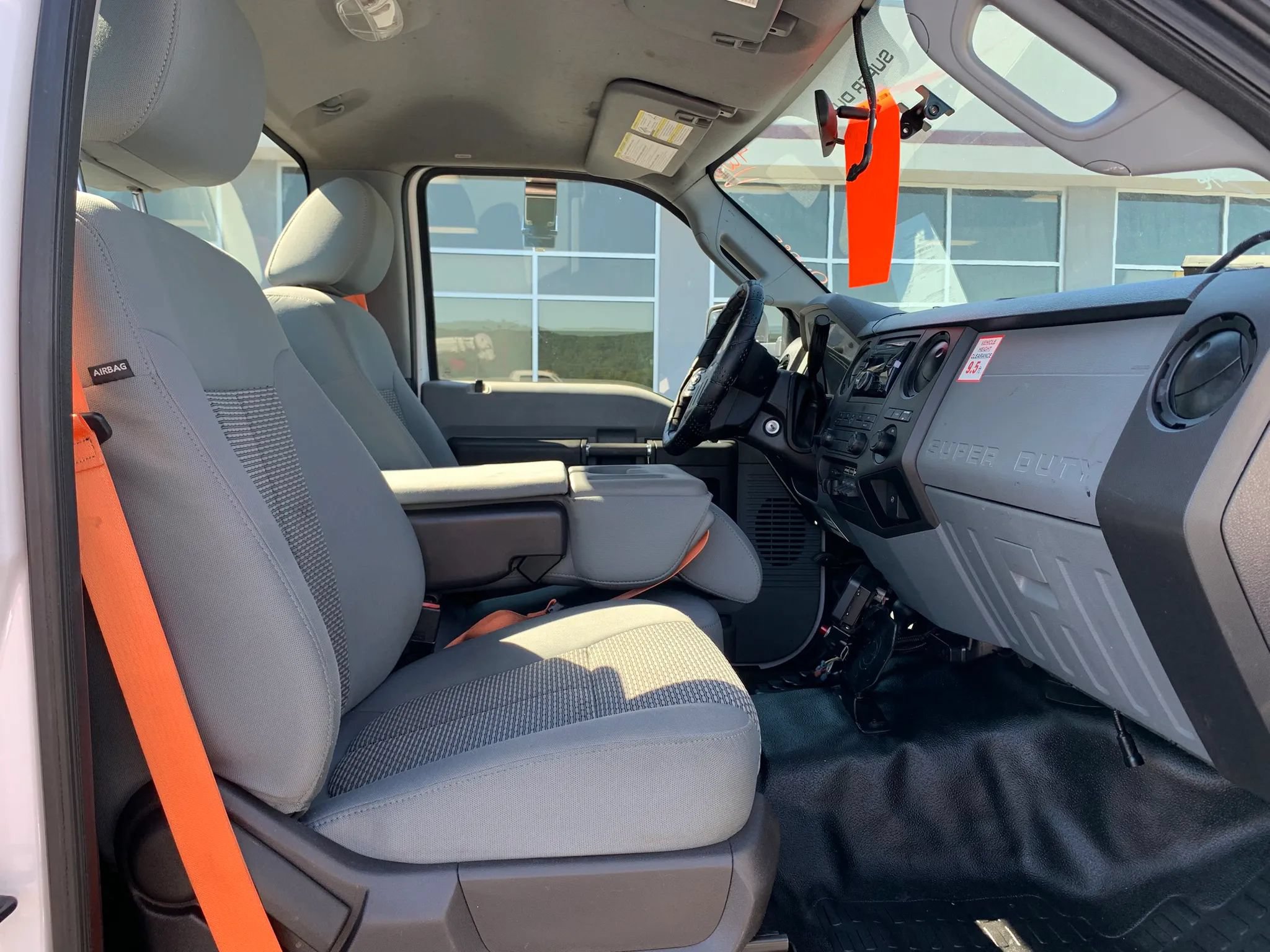 Used 2015 Ford F550 4x4 Regular Cab Super Duty image 25
