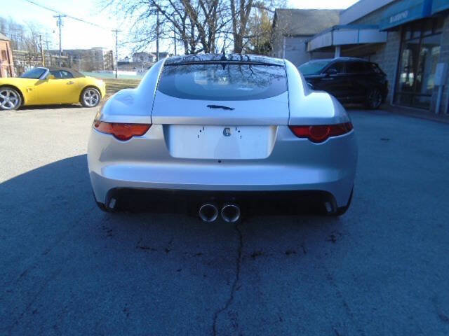 Used 2016 Jaguar F-TYPE Coupe image 5