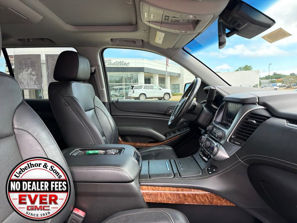 Used 2019 Chevrolet Tahoe Premier AWD/4WD image 2