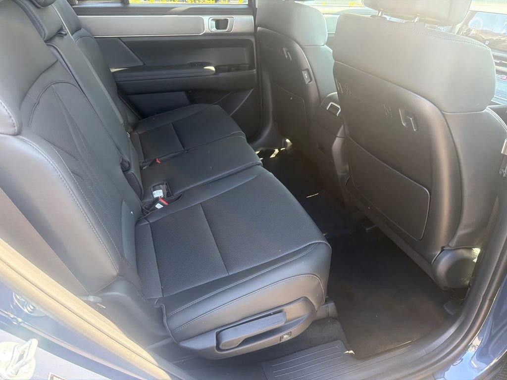 New 2026 Hyundai Santa Fe SEL FWD image 17