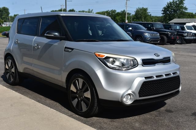 Used 2014 Kia Soul ! FWD image 9