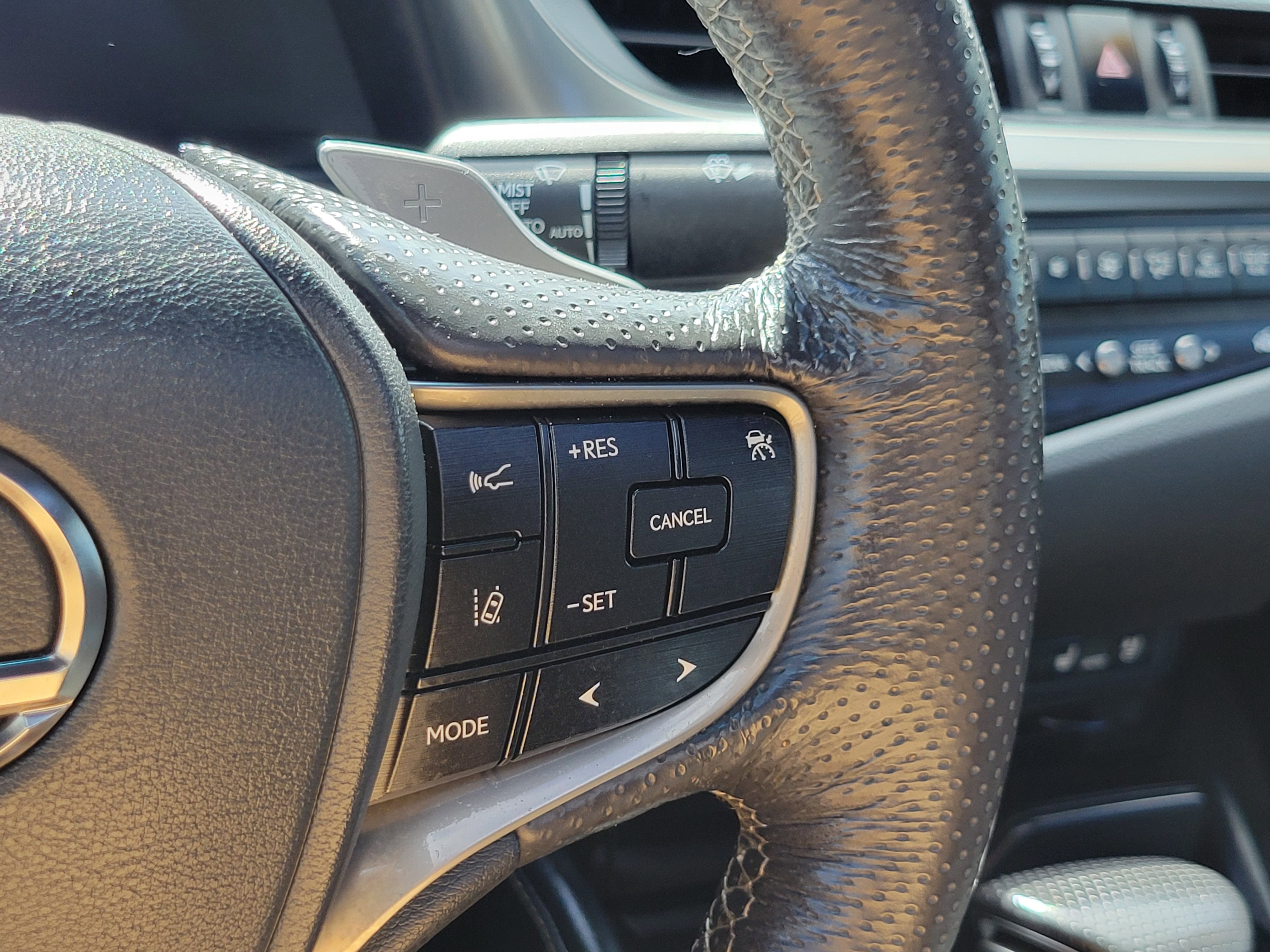 Used 2019 Lexus ES 350 F Sport image 14