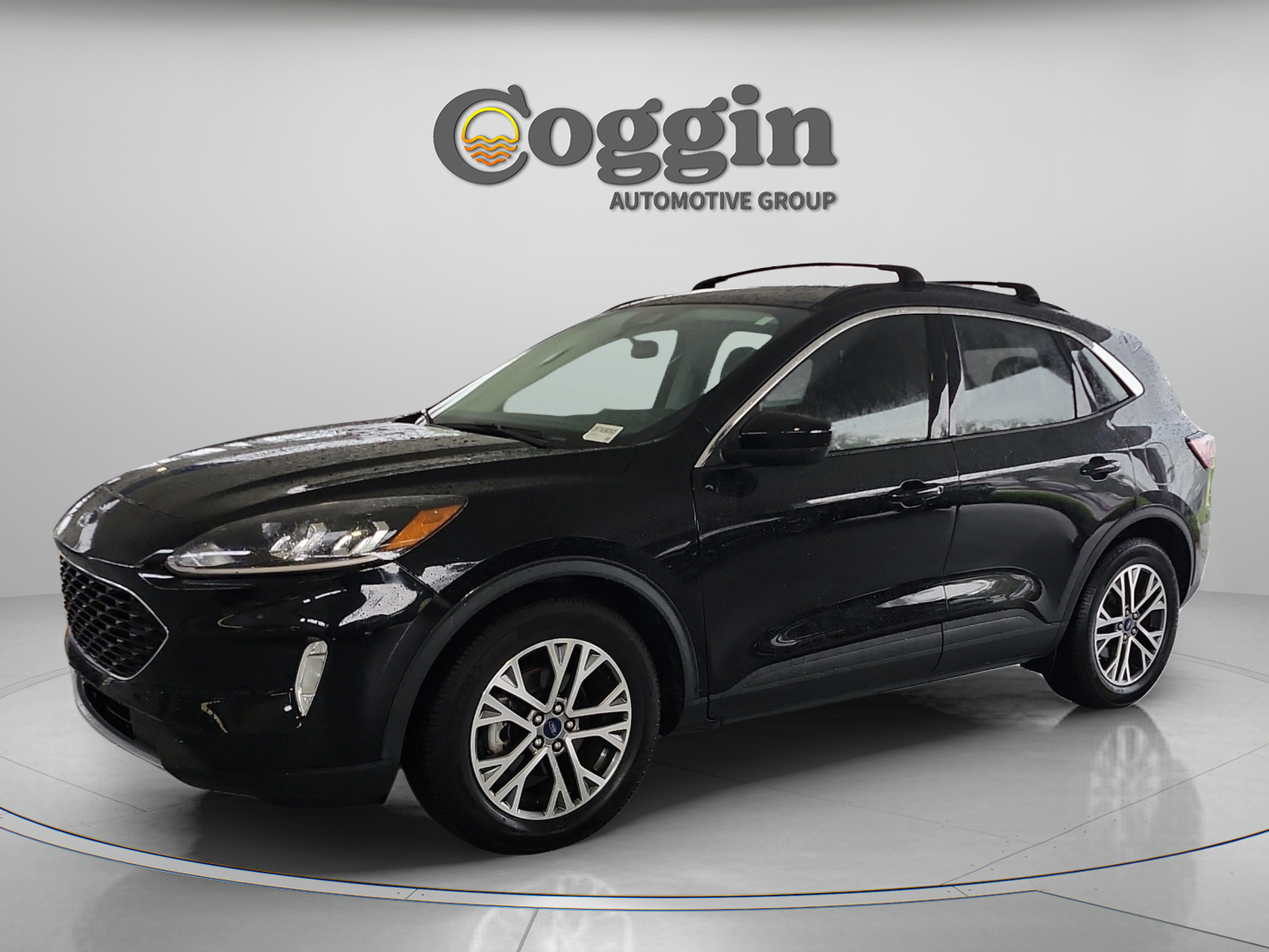 Certified 2022 Ford Escape SEL FWD image 1