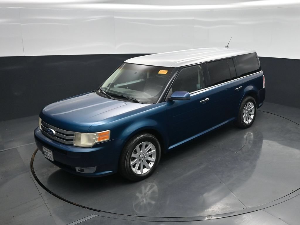 Used 2011 Ford Flex SEL FWD image 32