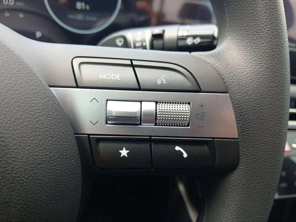 New 2026 Hyundai Santa Cruz SEL FWD image 18