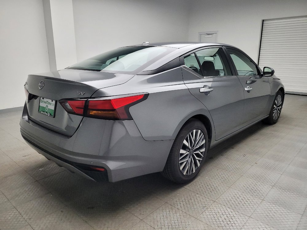 Used 2023 Nissan Altima 2.5 SV image 9