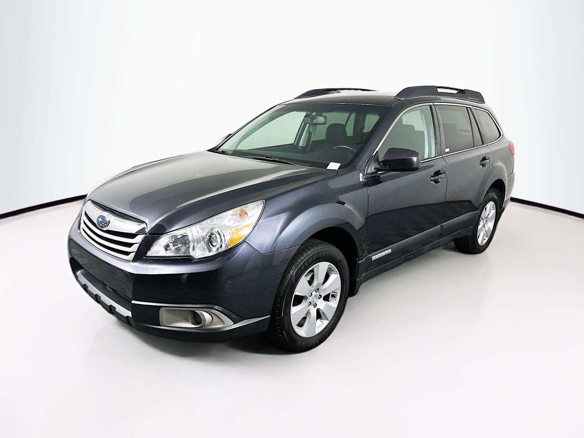 Used 2011 Subaru Outback 2.5i Premium w/ All-Weather Pkg image 3