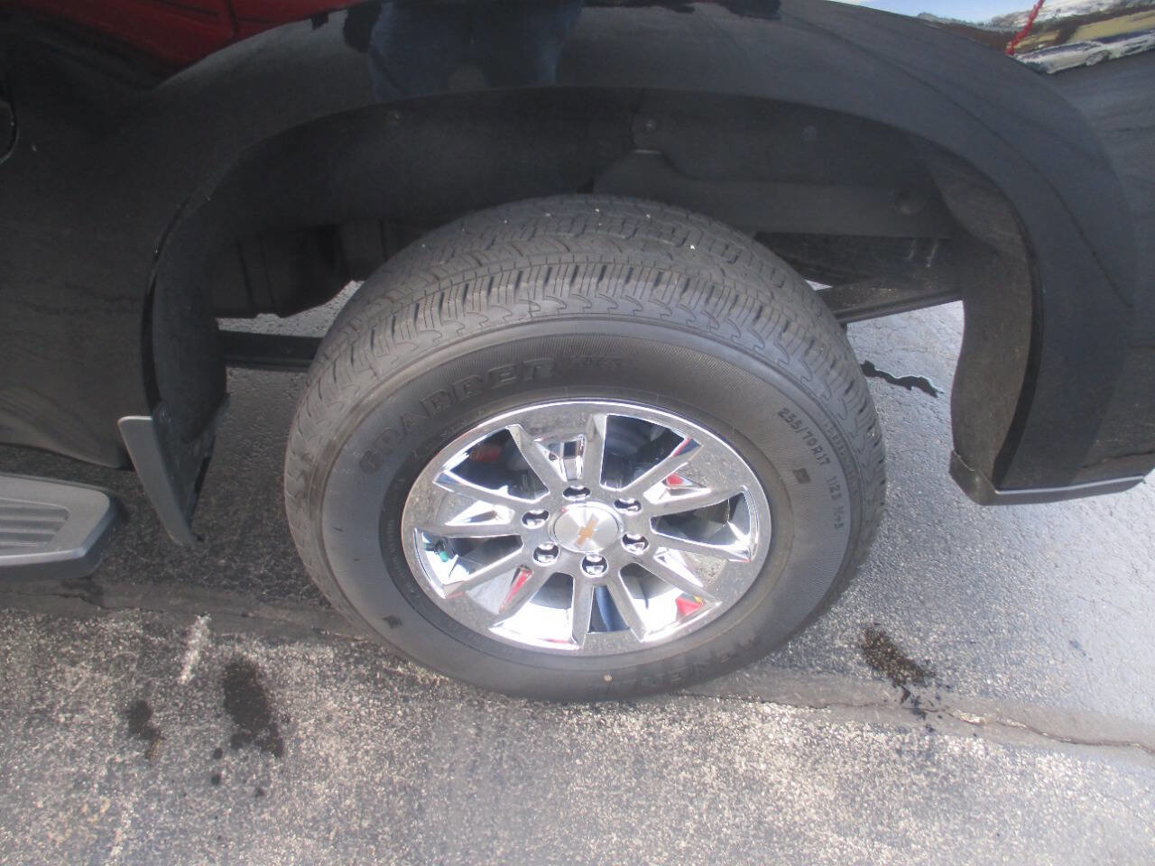 Used 2024 Chevrolet Silverado 1500 LT w/ Protection Package image 32