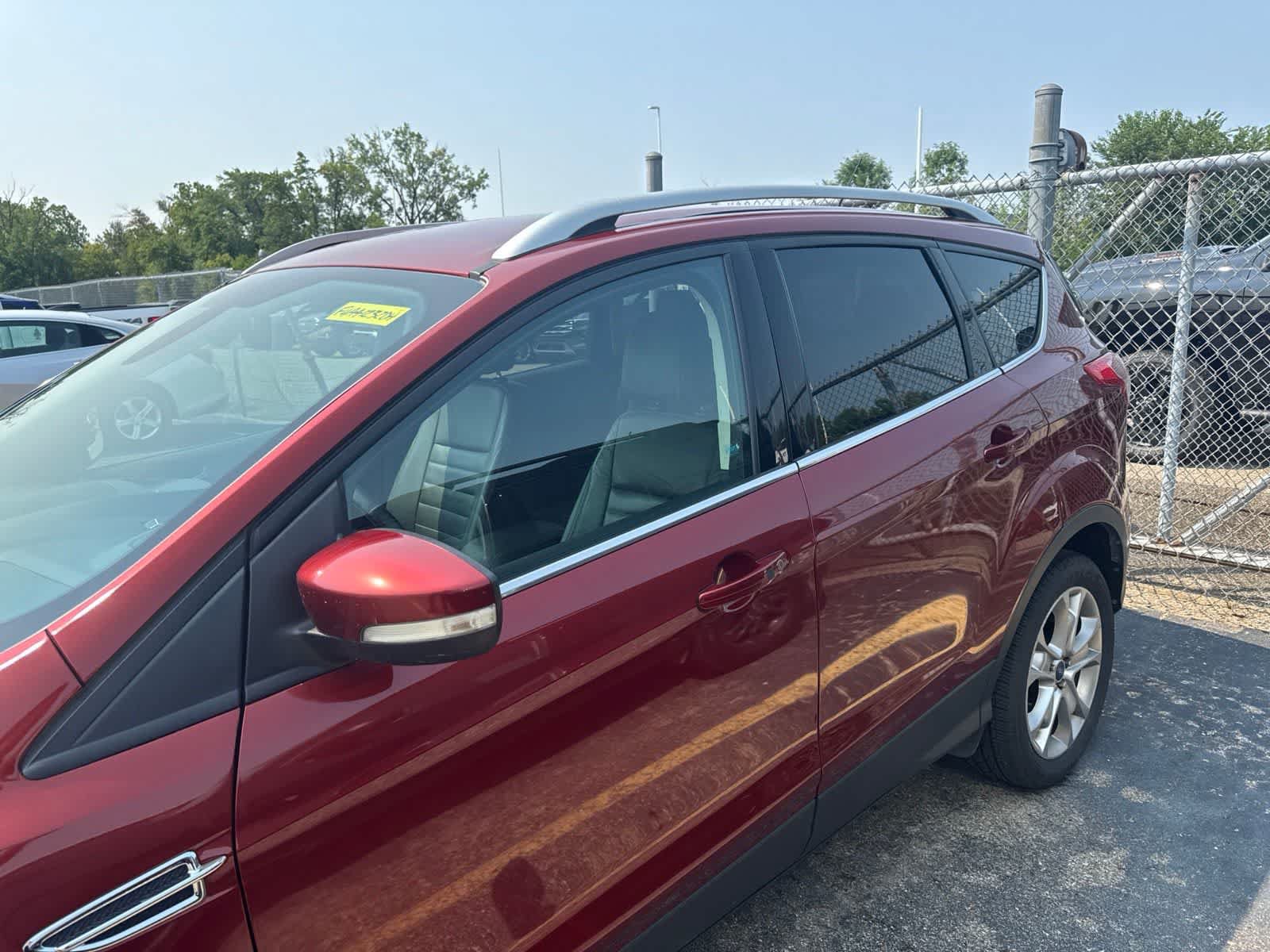 Used 2015 Ford Escape Titanium FWD image 20