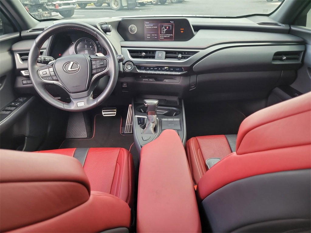 Used 2022 Lexus UX 200 F Sport image 11