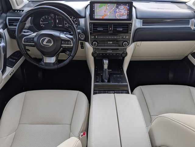 Used 2022 Lexus GX 460 Premium w/ Premium Package AWD/4WD image 10
