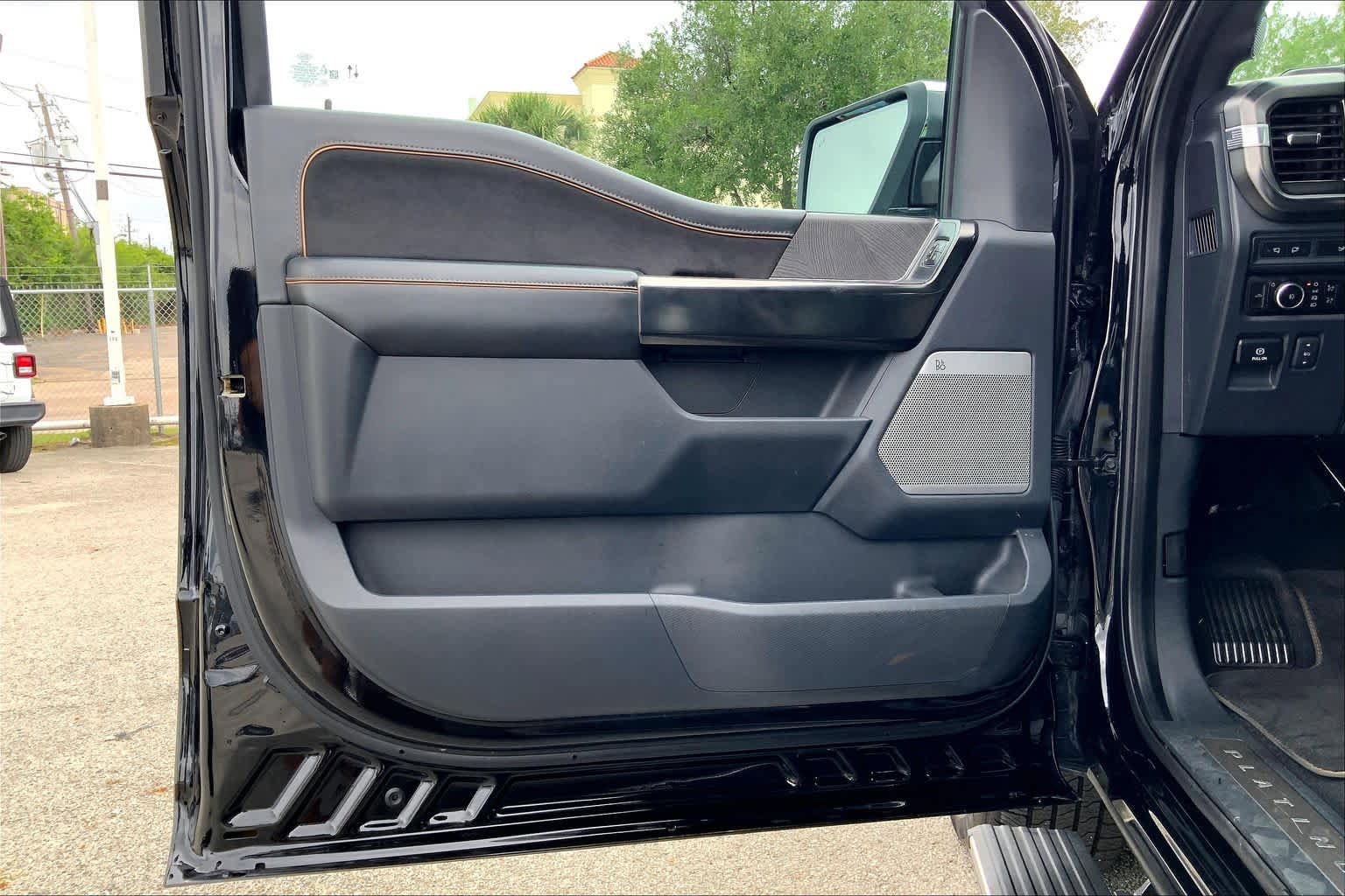 Used 2023 Ford F150 Platinum AWD/4WD image 22