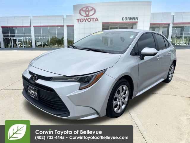 Used 2025 Toyota Corolla LE FWD image 7
